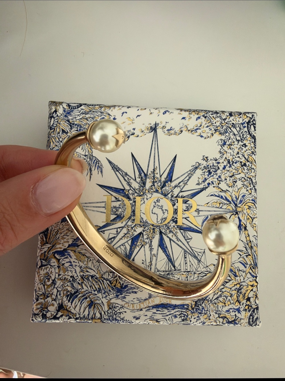 Christian Dior Tribales Pearl Bangle Bracelet – Gold